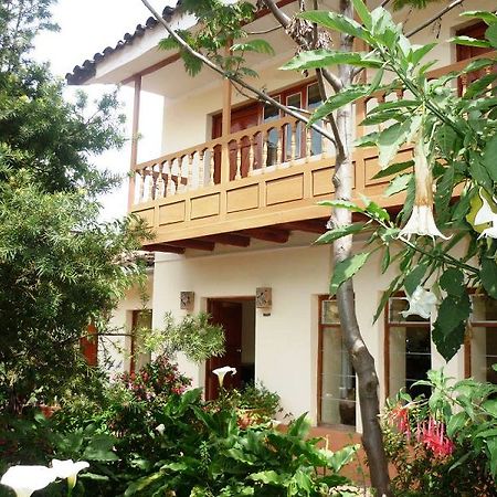 كوسكو Kukuli Lodge B&B المظهر الخارجي الصورة